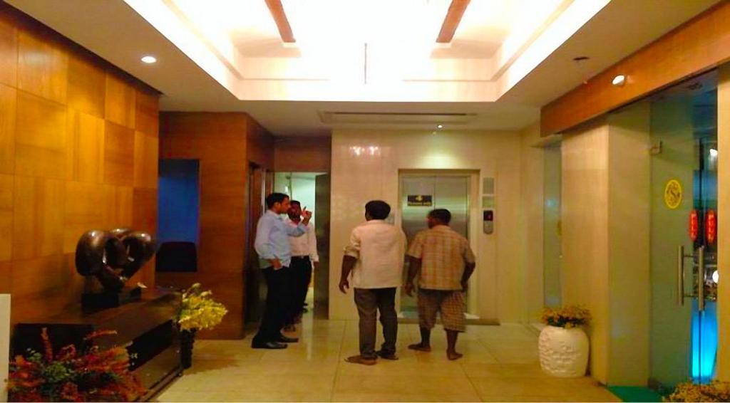 Hotel Srivatsa Kākināda Εξωτερικό φωτογραφία
